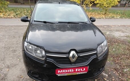 Renault Logan II, 2014 год, 485 000 рублей, 1 фотография