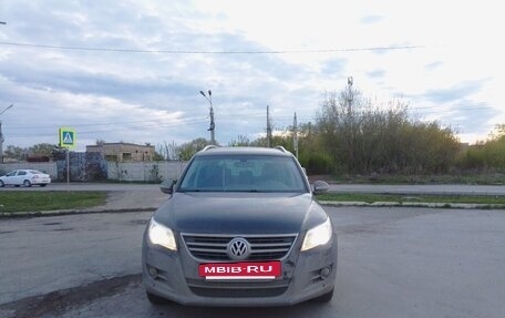 Volkswagen Tiguan I, 2011 год, 1 000 000 рублей, 9 фотография