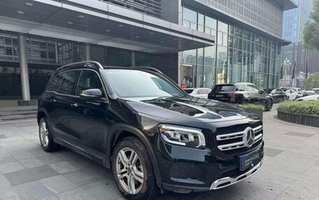 Mercedes-Benz GLB, 2022 год, 2 250 000 рублей, 3 фотография