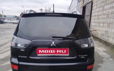 Mitsubishi Outlander III рестайлинг 3, 2008 год, 960 000 рублей, 3 фотография