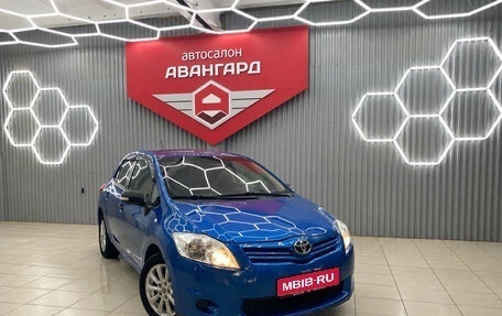 Toyota Auris II, 2011 год, 1 150 000 рублей, 1 фотография