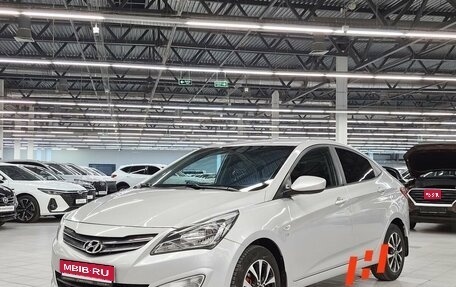 Hyundai Solaris II рестайлинг, 2015 год, 839 000 рублей, 1 фотография