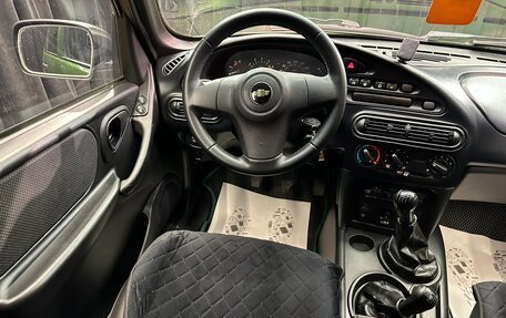 Chevrolet Niva I рестайлинг, 2015 год, 689 000 рублей, 14 фотография
