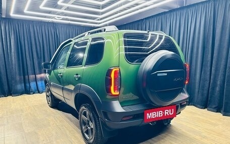 Chevrolet Niva I рестайлинг, 2015 год, 689 000 рублей, 4 фотография
