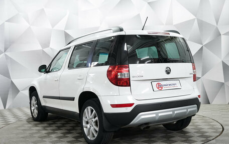 Skoda Yeti I рестайлинг, 2014 год, 1 196 000 рублей, 3 фотография