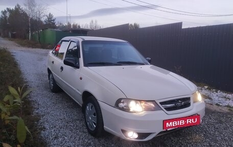 Daewoo Nexia I рестайлинг, 2012 год, 178 000 рублей, 2 фотография