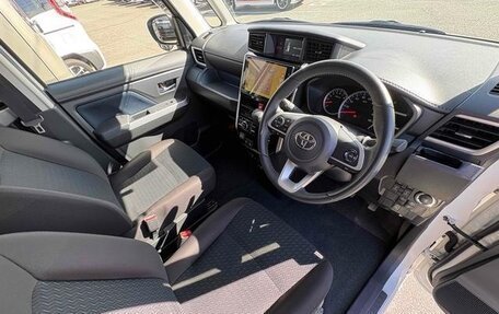 Toyota Roomy I, 2023 год, 890 000 рублей, 11 фотография