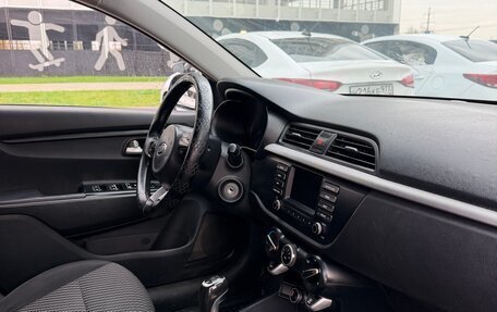 KIA Rio IV, 2018 год, 850 000 рублей, 8 фотография