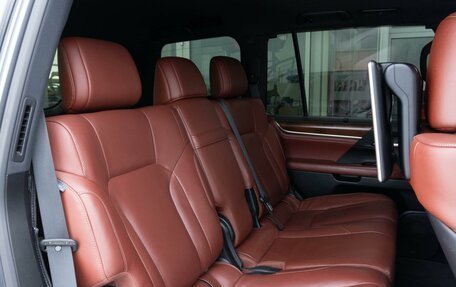 Lexus LX III, 2016 год, 6 700 000 рублей, 12 фотография