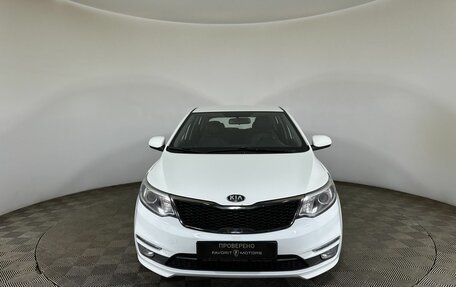KIA Rio III рестайлинг, 2017 год, 940 000 рублей, 2 фотография