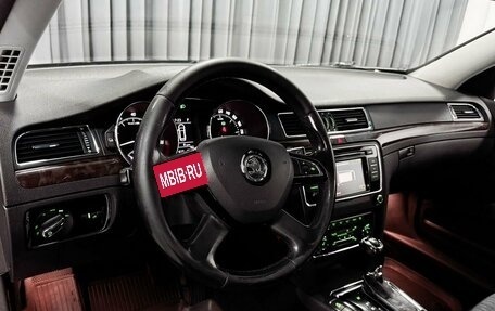 Skoda Superb III рестайлинг, 2013 год, 899 000 рублей, 7 фотография