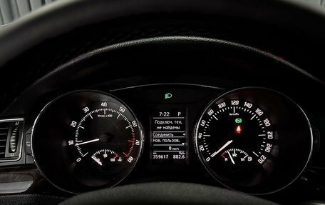 Skoda Superb III рестайлинг, 2013 год, 899 000 рублей, 20 фотография