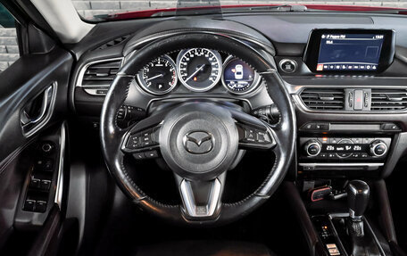 Mazda 6, 2018 год, 1 790 000 рублей, 13 фотография