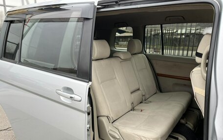 Toyota ISis I, 2010 год, 1 099 000 рублей, 14 фотография