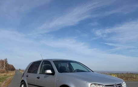 Volkswagen Golf IV, 2001 год, 320 000 рублей, 2 фотография