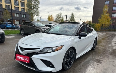 Toyota Camry, 2019 год, 2 550 000 рублей, 13 фотография
