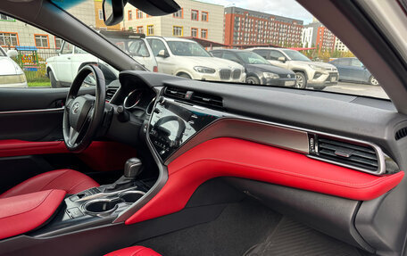 Toyota Camry, 2019 год, 2 550 000 рублей, 26 фотография