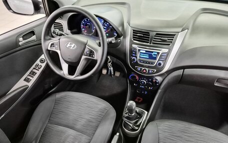 Hyundai Solaris II рестайлинг, 2015 год, 839 000 рублей, 14 фотография
