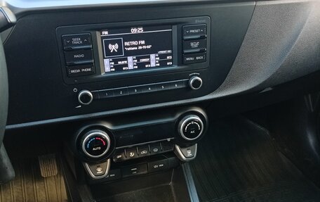 KIA Rio IV, 2021 год, 1 750 000 рублей, 8 фотография