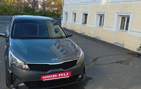KIA Rio IV, 2021 год, 1 750 000 рублей, 5 фотография