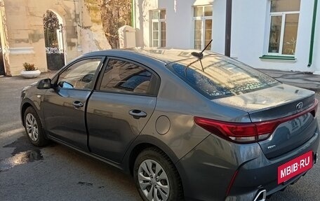 KIA Rio IV, 2021 год, 1 750 000 рублей, 6 фотография
