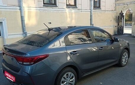 KIA Rio IV, 2021 год, 1 750 000 рублей, 2 фотография