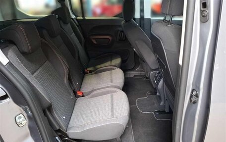 Peugeot Rifter I, 2023 год, 3 230 000 рублей, 9 фотография