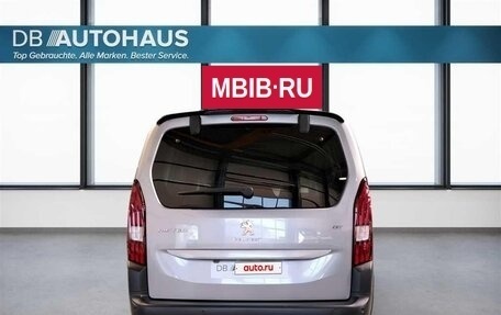 Peugeot Rifter I, 2023 год, 3 230 000 рублей, 4 фотография