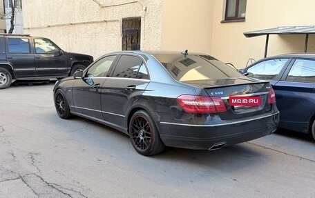 Mercedes-Benz E-Класс, 2012 год, 1 700 000 рублей, 2 фотография