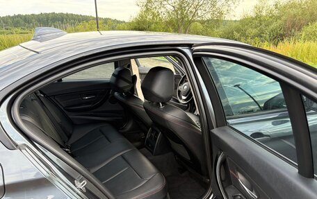 BMW 3 серия, 2014 год, 1 900 000 рублей, 18 фотография
