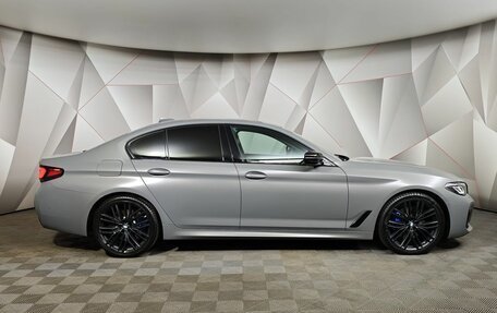 BMW 5 серия, 2022 год, 5 380 000 рублей, 6 фотография