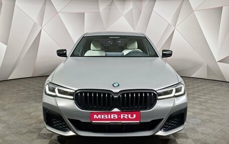 BMW 5 серия, 2022 год, 5 380 000 рублей, 3 фотография