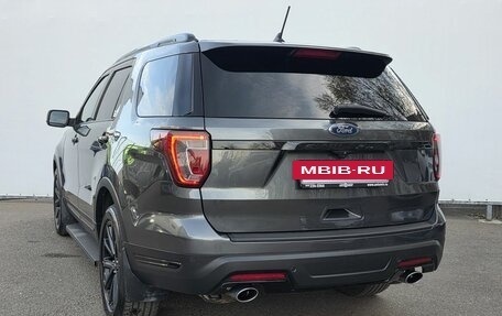 Ford Explorer V рестайлинг, 2018 год, 2 750 000 рублей, 7 фотография