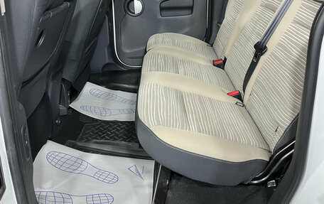 Renault Kangoo II рестайлинг, 2011 год, 679 000 рублей, 10 фотография