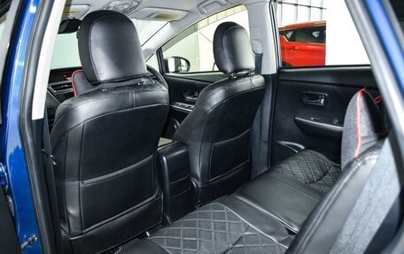Toyota Prius Alpha I (ZVW40/41), 2015 год, 1 499 000 рублей, 15 фотография