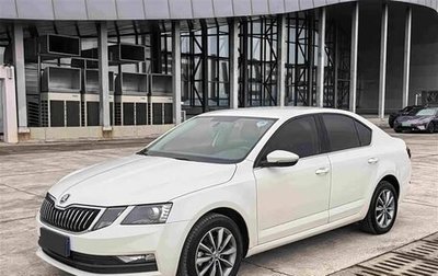 Skoda Octavia, 2022 год, 1 500 000 рублей, 1 фотография