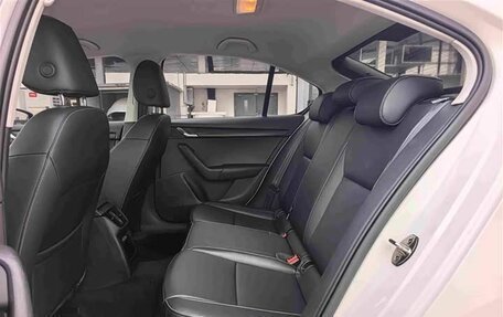 Skoda Octavia, 2022 год, 1 500 000 рублей, 9 фотография