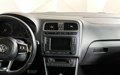 Volkswagen Polo VI (EU Market), 2018 год, 530 000 рублей, 9 фотография