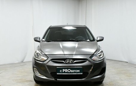 Hyundai Solaris II рестайлинг, 2012 год, 647 000 рублей, 2 фотография