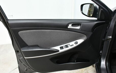 Hyundai Solaris II рестайлинг, 2012 год, 647 000 рублей, 10 фотография