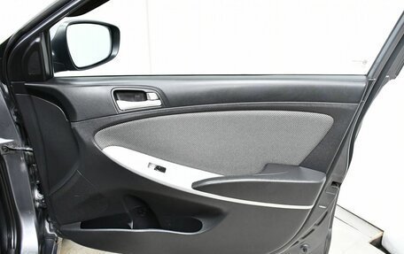 Hyundai Solaris II рестайлинг, 2012 год, 647 000 рублей, 24 фотография