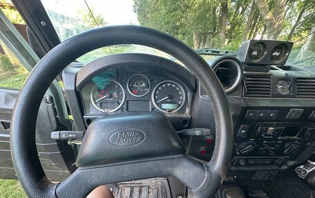 Land Rover Defender I, 2012 год, 7 800 000 рублей, 16 фотография