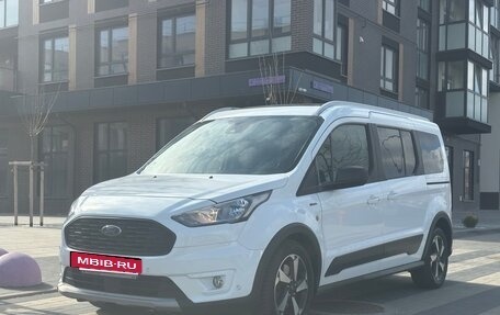 Ford Tourneo Connect II рестайлинг, 2021 год, 2 850 000 рублей, 1 фотография