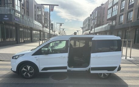 Ford Tourneo Connect II рестайлинг, 2021 год, 2 850 000 рублей, 7 фотография