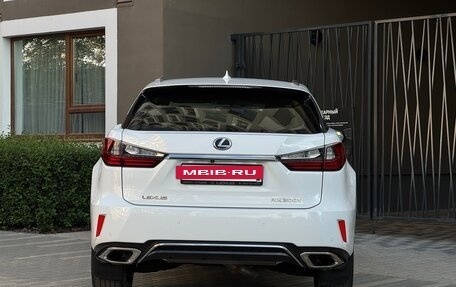 Lexus RX IV рестайлинг, 2017 год, 4 300 000 рублей, 6 фотография