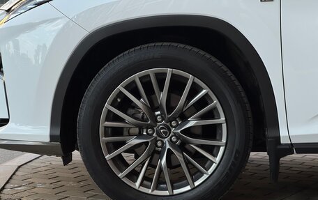 Lexus RX IV рестайлинг, 2017 год, 4 300 000 рублей, 16 фотография