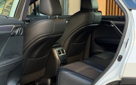 Lexus RX IV рестайлинг, 2017 год, 4 300 000 рублей, 23 фотография