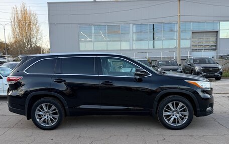 Toyota Highlander III, 2015 год, 2 750 000 рублей, 3 фотография