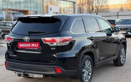 Toyota Highlander III, 2015 год, 2 750 000 рублей, 2 фотография