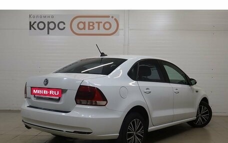 Volkswagen Polo VI (EU Market), 2018 год, 832 000 рублей, 3 фотография